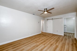 326 E Dudley in Fresno, CA - Building Photo - Building Photo