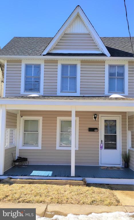 property at 433 Highland Ave