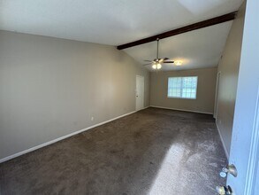 3100 Gayhart Dr NW in Huntsville, AL - Building Photo - Building Photo