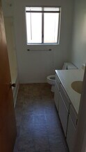 522 W Fallbrook St in Fallbrook, CA - Building Photo - Building Photo