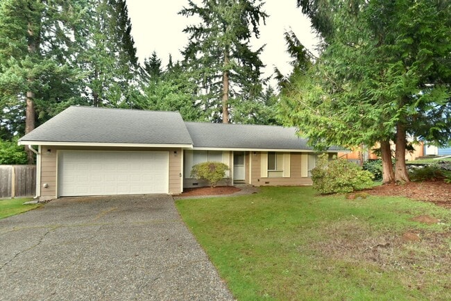 property at 10942 167th Ave NE