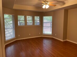 3014 S Manor Ct in Denton, TX - Building Photo - Building Photo