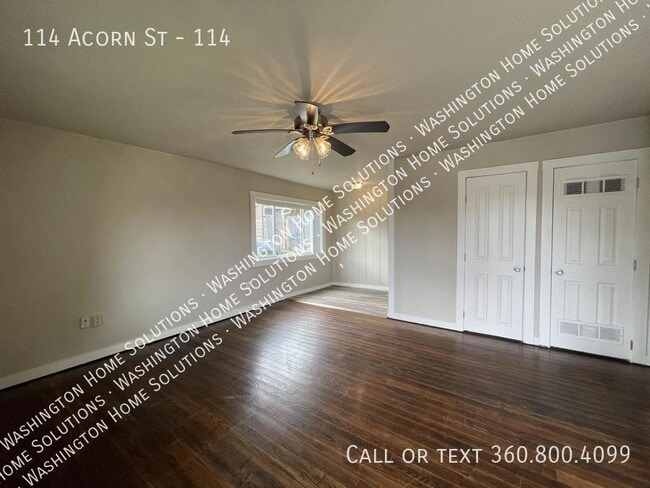 114 Acorn St in Bremerton, WA - Building Photo - Building Photo