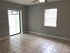 2431 Doud St in Sarasota, FL - Building Photo - Building Photo