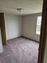 658 Old Tellico Hwy N in Madisonville, TN - Building Photo - Building Photo