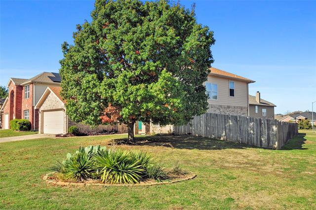 4650 Snow Ridge Ct in Fort Worth, TX - Foto de edificio - Building Photo