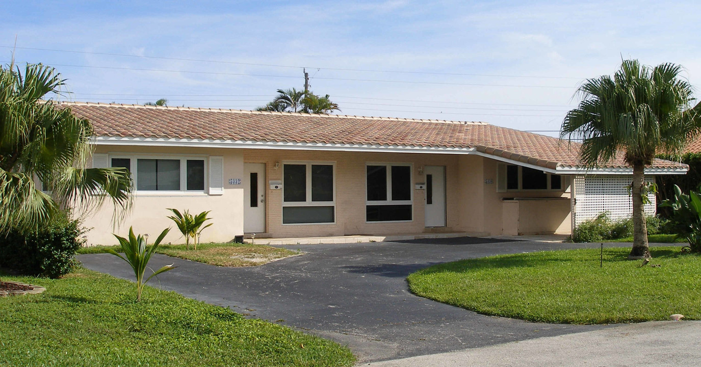 5330 NE 17th Ter in Fort Lauderdale, FL - Building Photo