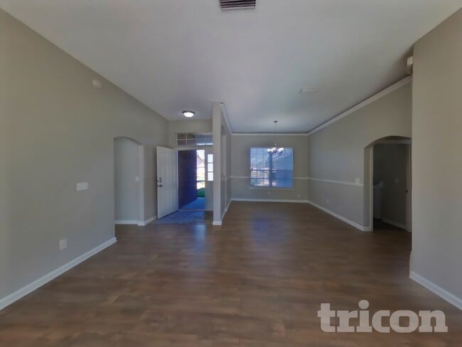 11507 Otters Den Ct E in Jacksonville, FL - Foto de edificio - Building Photo