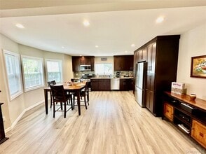 133 Schenck Blvd in Floral Park, NY - Building Photo - Building Photo