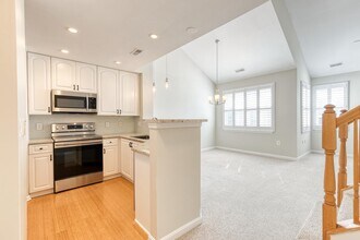400 Symphony Cir in Cockeysville, MD - Foto de edificio - Building Photo