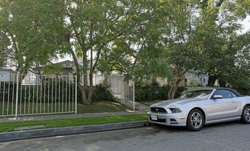 2314 E 126th St in Compton, CA - Foto de edificio - Building Photo