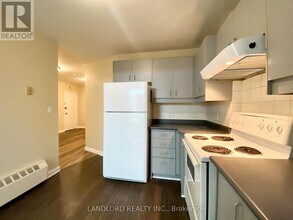 2A Thyra Ave in Toronto, ON - Building Photo - Building Photo