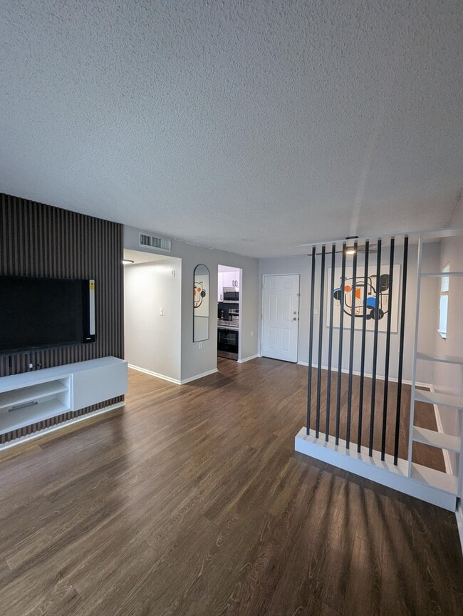 property at 1089 Benoist Farms Rd