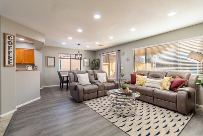 property at 1387 E 10th Pl