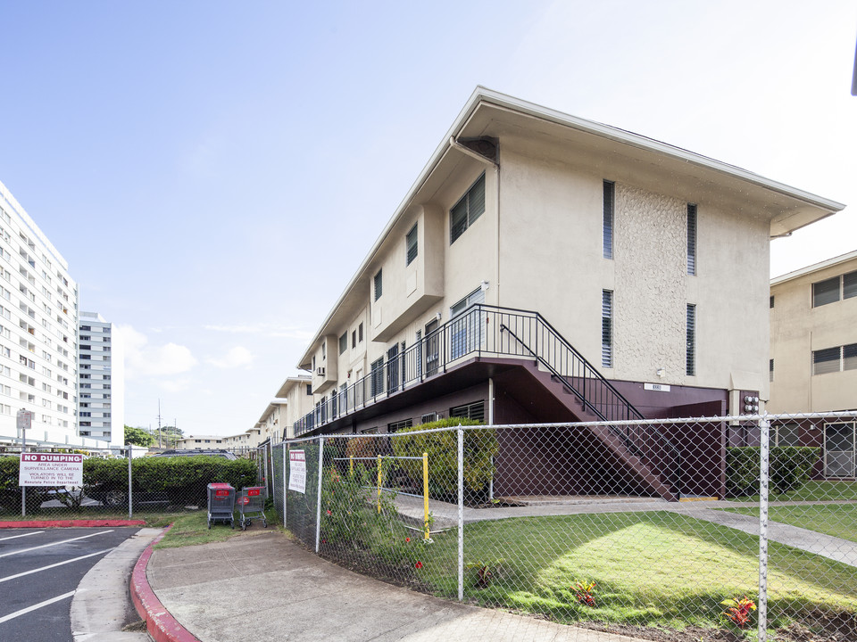 3221-3233 Ala Ilima St in Honolulu, HI - Building Photo