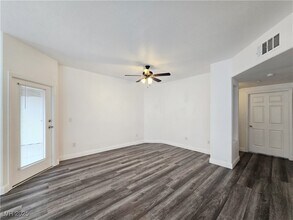 833 Aspen Peak Loop in Henderson, NV - Building Photo - Building Photo