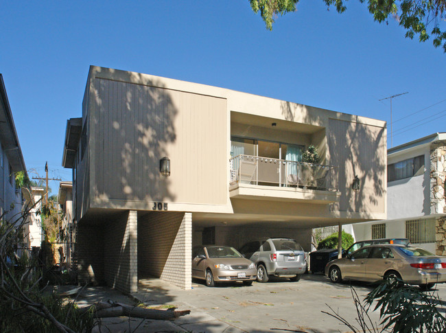 905 S Bedford St in Los Angeles, CA - Building Photo - Building Photo