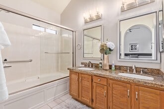 9705-9705 E Mountain View Rd in Scottsdale, AZ - Building Photo - Building Photo
