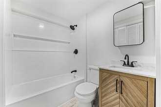 4 Arthur Ln-Unit -A in White Plains, NY - Building Photo - Building Photo