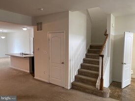 1113 S Olmsted Pkwy in Middletown, DE - Building Photo