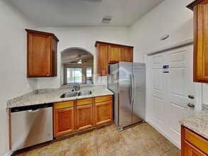 33437 Irongate Dr in Leesburg, FL - Building Photo - Building Photo