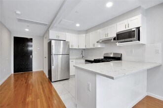 148-36 89th Ave in Queens, NY - Building Photo - Building Photo