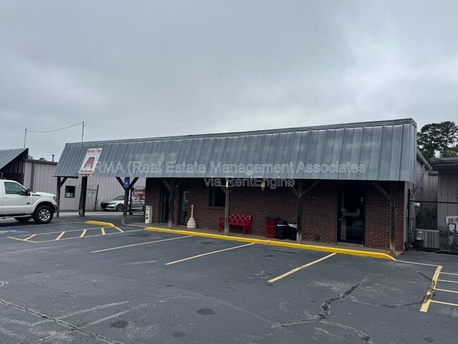 1731 Newnan Rd in Griffin, GA - Building Photo - Building Photo