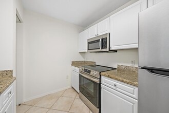 1209 Main St in Jupiter, FL - Building Photo - Building Photo