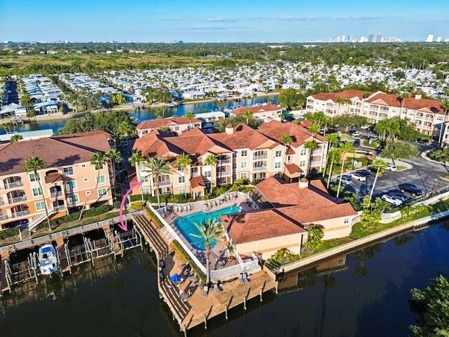 5000 Culbreath Key Way, Unit 4207 in Tampa, FL - Foto de edificio - Building Photo