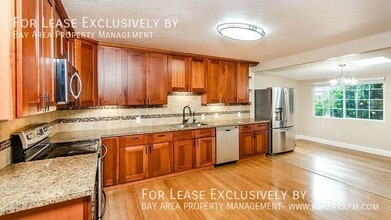 138 Kittoe Dr in Mountain View, CA - Building Photo - Building Photo