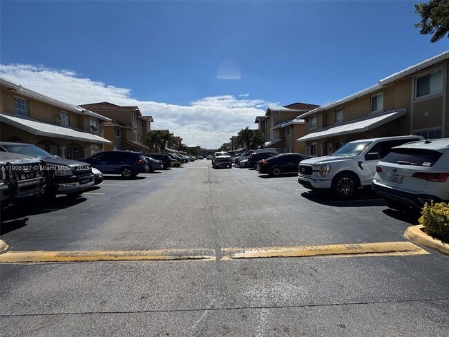 3384 W 80th St in Hialeah, FL - Building Photo - Building Photo