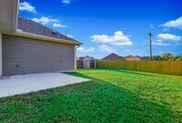 100 Brookside Dr photo'