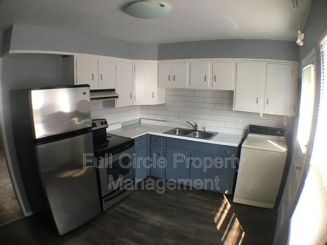 property at 7419 S 41st Ave