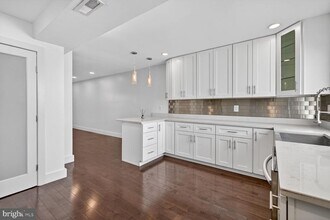 2218 16th St NE in Washington, DC - Building Photo - Building Photo