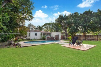 45 NW 93rd St in Miami Shores, FL - Building Photo - Building Photo