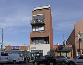 1552 W Fullerton Ave in Chicago, IL - Building Photo - Building Photo