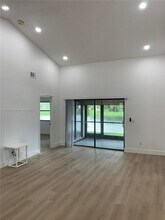 3532 NW 95th Terrace in Sunrise, FL - Building Photo - Building Photo