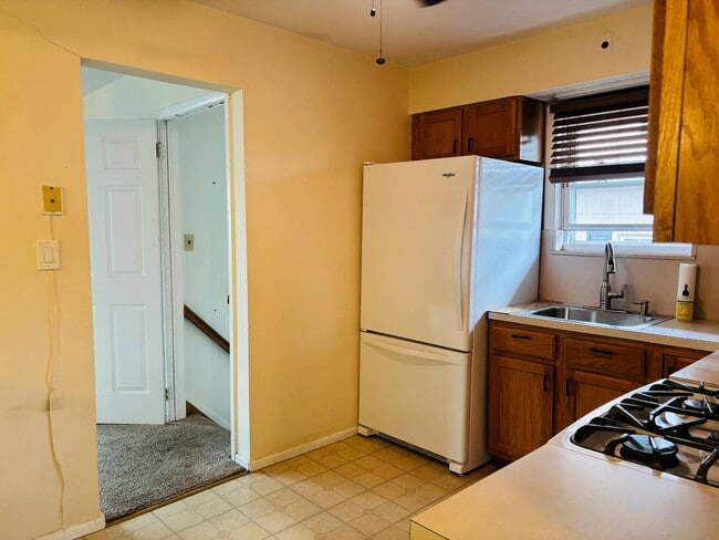 property at 220 Mountainview Ave