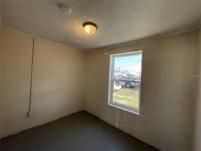 238 C St in Lake Wales, FL - Building Photo - Building Photo