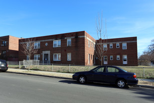 805 19th St NE in Washington, DC - Building Photo
