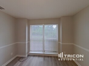 8412 Falling Rocks Way in Lithonia, GA - Building Photo - Building Photo