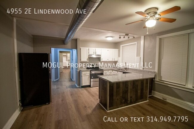 4955-492E Lindenwood Ave