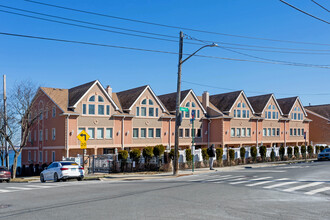 842 Dean Ave in Bronx, NY - Foto de edificio - Building Photo