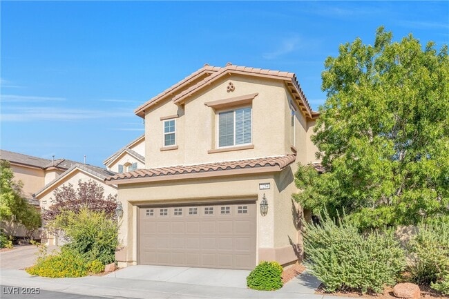 7254 Puddle Duck St in Las Vegas, NV - Building Photo - Building Photo