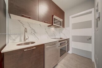 1568 Pennsylvania Ave in Miami Beach, FL - Building Photo - Building Photo