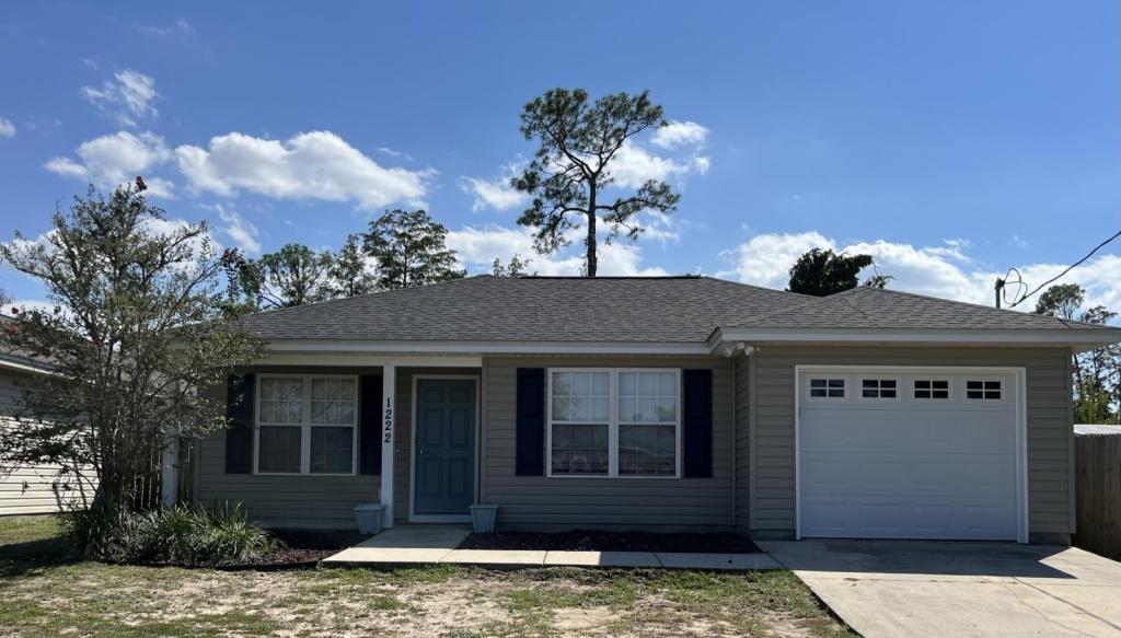 1222 7th St in Panama City, FL - Building Photo