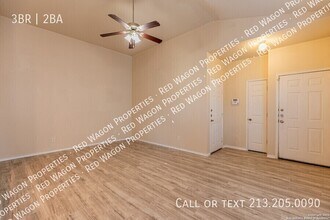 7226 Golf Way in San Antonio, TX - Foto de edificio - Building Photo