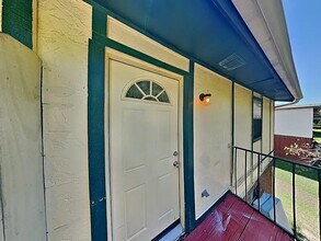 612 Race St in Crowley, TX - Building Photo - Building Photo