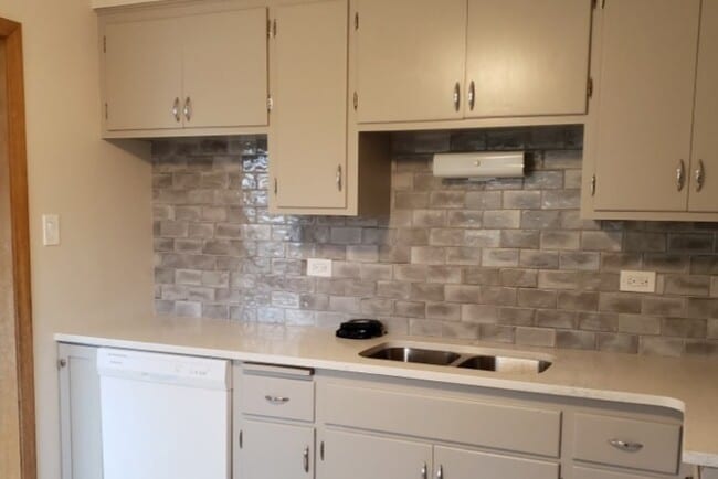 10350 Kipling St, Unit 1E in Westchester, IL - Building Photo - Building Photo