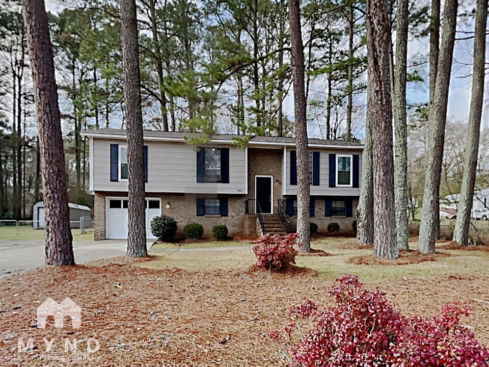 5444 Old Springville Rd in Pinson, AL - Building Photo